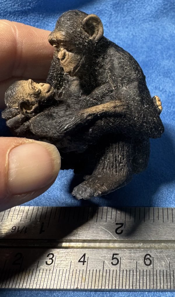 Schleich second hand Chimpanzee mum and baby