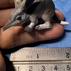 Schleich second hand Aardvark baby
