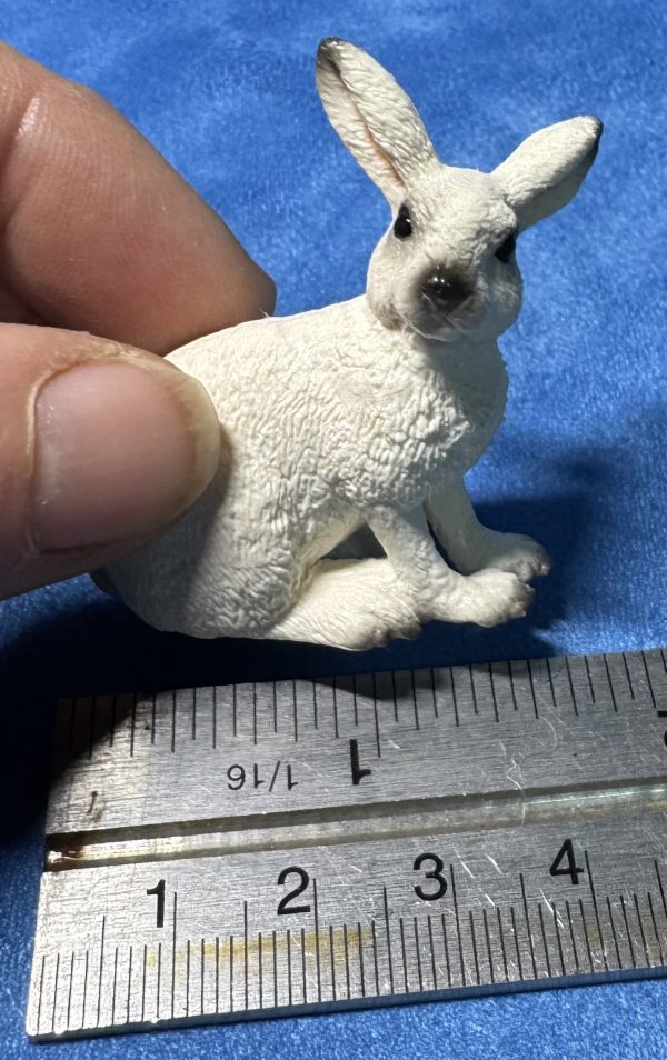 Schleich second hand Arctic hare