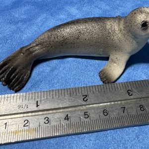 Schleich second hand Seal baby